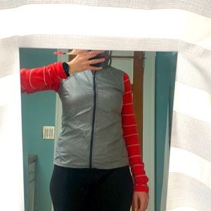 Moving Comfort wind vest - size M Medium